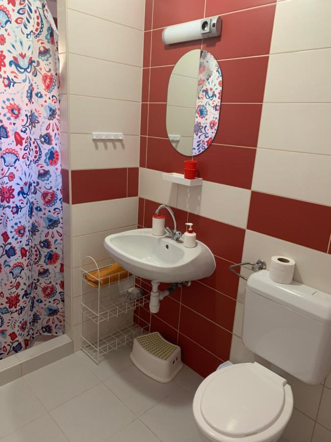 Armada Family Apartment Hajdúszoboszló Exteriör bild